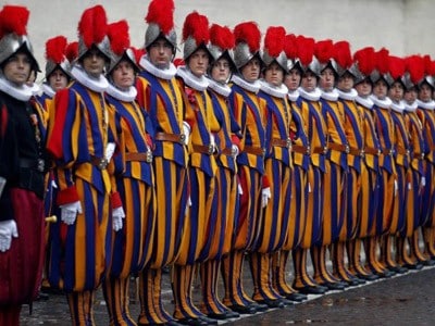 36 nouveaux gardes suisses pour le Vatican L'Homme Nouveau