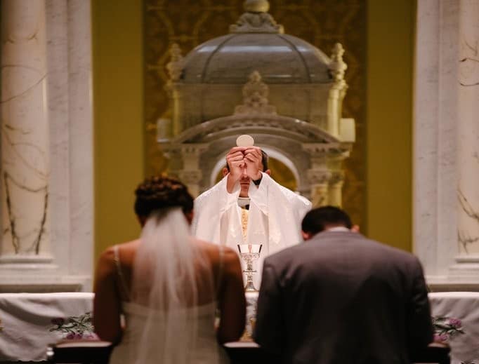 Refonder la sacramentalité du mariage L'Homme Nouveau