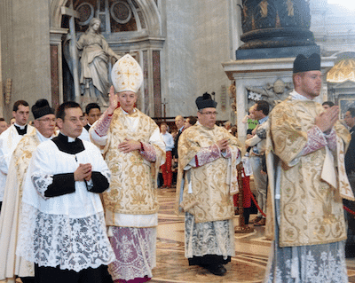 L'essor de Summorum Pontificum, d'Helsinki à Java L'Homme Nouveau