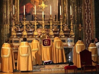 Sacra liturgia : nouveau mouvement liturgique L'Homme Nouveau