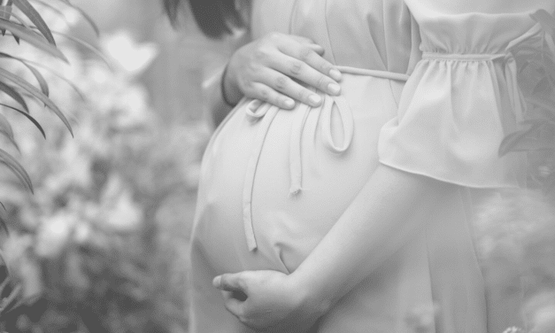 Avortement : la loi Veil est-elle un moindre mal ? Les réponses du Club des Hommes en noir