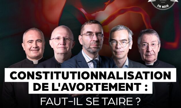 Constitutionnalisation de l’avortement : faut-il se taire ?