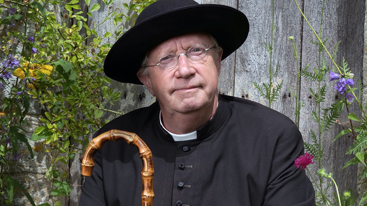 père brown father brown