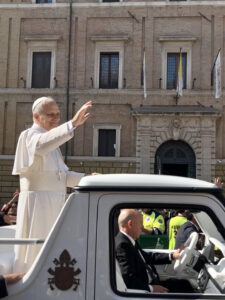 Un pontificat qui commence 1 Leone XIV 18 05 2025 pontificat