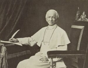 Pope Leo XIII RP F F01125 35 scaled e1750752982187 Léon xiii