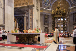 La messe solennelle du cardinal Burke à la Chaire de Pierre 1 burke