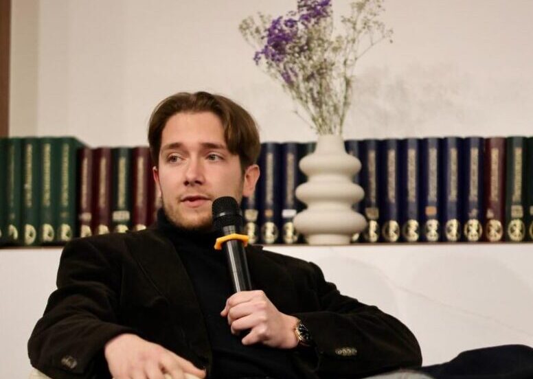 Maxence Carsana homme femme