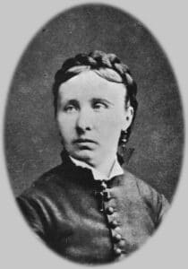 1.Photograph of Estelle Faguette pellevoisin