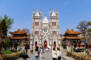 église catholique de chine