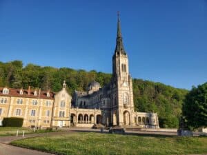 L’abbé Jacques Olivier, nommé au service du sanctuaire de Domrémy 3 domremy olivier