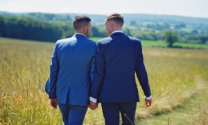 homos et cathos église