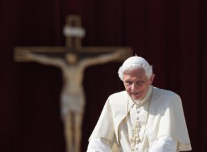 sermons privés de benoit xvi livres